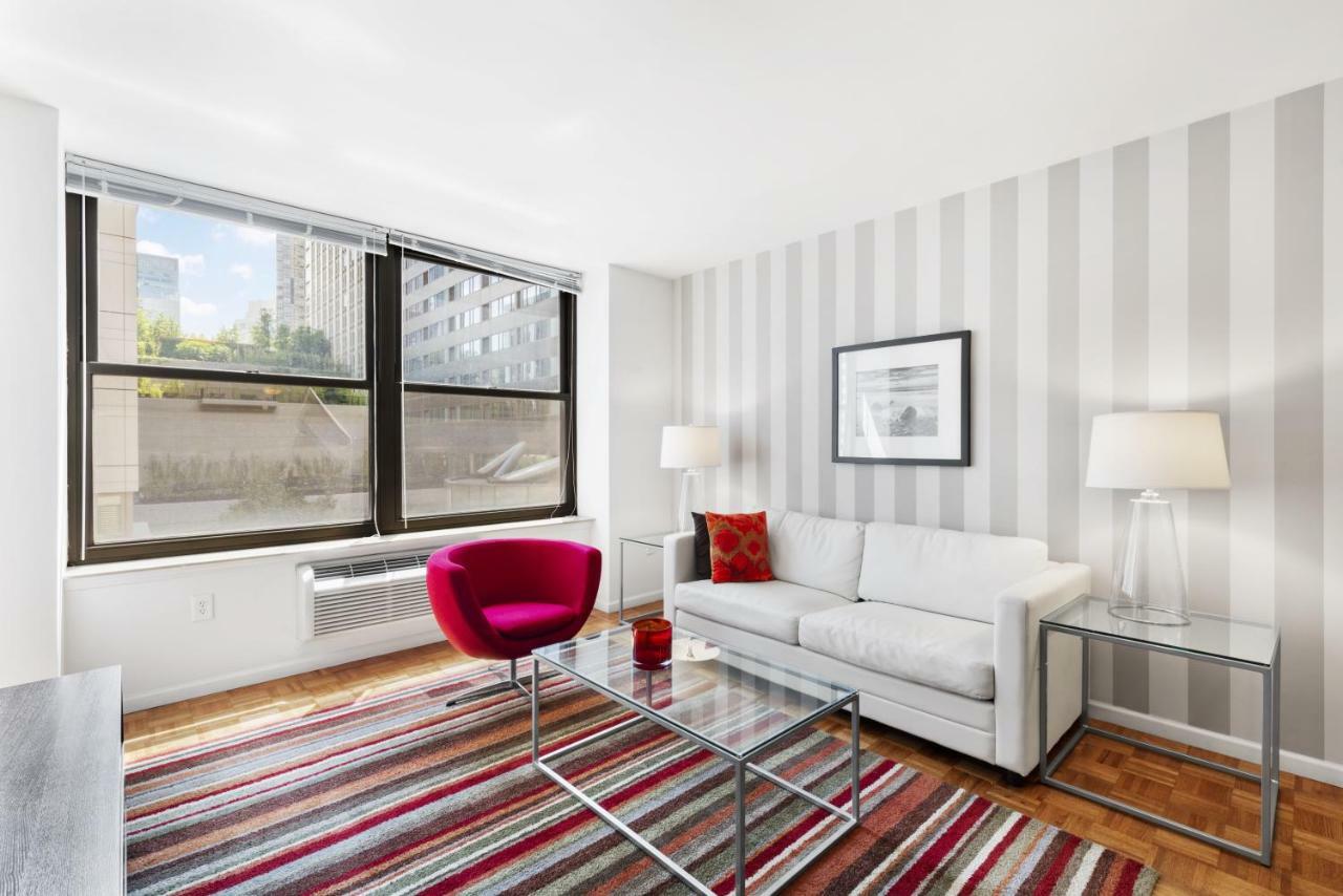 شقة Furnished Quarters At Grove Pointe جيرسي سيتي المظهر الخارجي الصورة